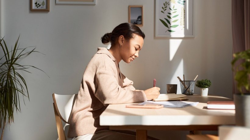 6 Tips To Create A Distraction-Free Zone When Learning From Home