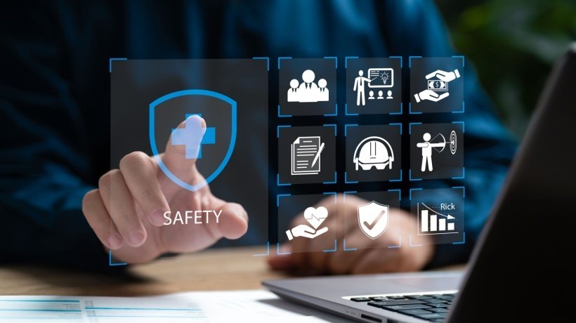 8 LMS Strategies For Training Software Teams On Industry Regulations